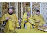 Богослужение в Неделю всех святых в земле Русской просиявших.