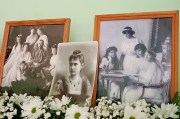 Святая царственная страстотерпица царица Александра, моли Бога о нас!