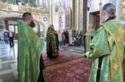 Богослужение накануне дня памяти святого преподобного Онуфрия Великого
