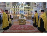 Память святых апостола и евангелиста Иоанна Богослова и святителя Тихона, Патриарха Всероссийского..