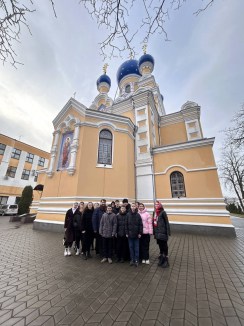 Встреча гостей в храме святителя Николая Чудотворца