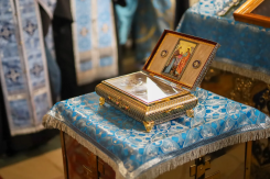 В храм святителя Николая Чудотворца в г. Бресте прибыл ковчег с частицей Пояса Пресвятой Богородицы