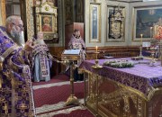 Изнесение Честных Древ Животворящего Креста Господня