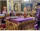 Изнесение Честных Древ Животворящего Креста Господня