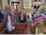 Изнесение Честных Древ Животворящего Креста Господня