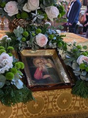 Память святых апостола и евангелиста Иоанна Богослова и святителя Тихона, Патриарха Всероссийского.
