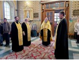 Память святых апостола и евангелиста Иоанна Богослова и святителя Тихона, Патриарха Всероссийского.