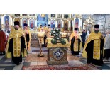 Память святых апостола и евангелиста Иоанна Богослова и святителя Тихона, Патриарха Всероссийского.