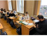 В школе важном